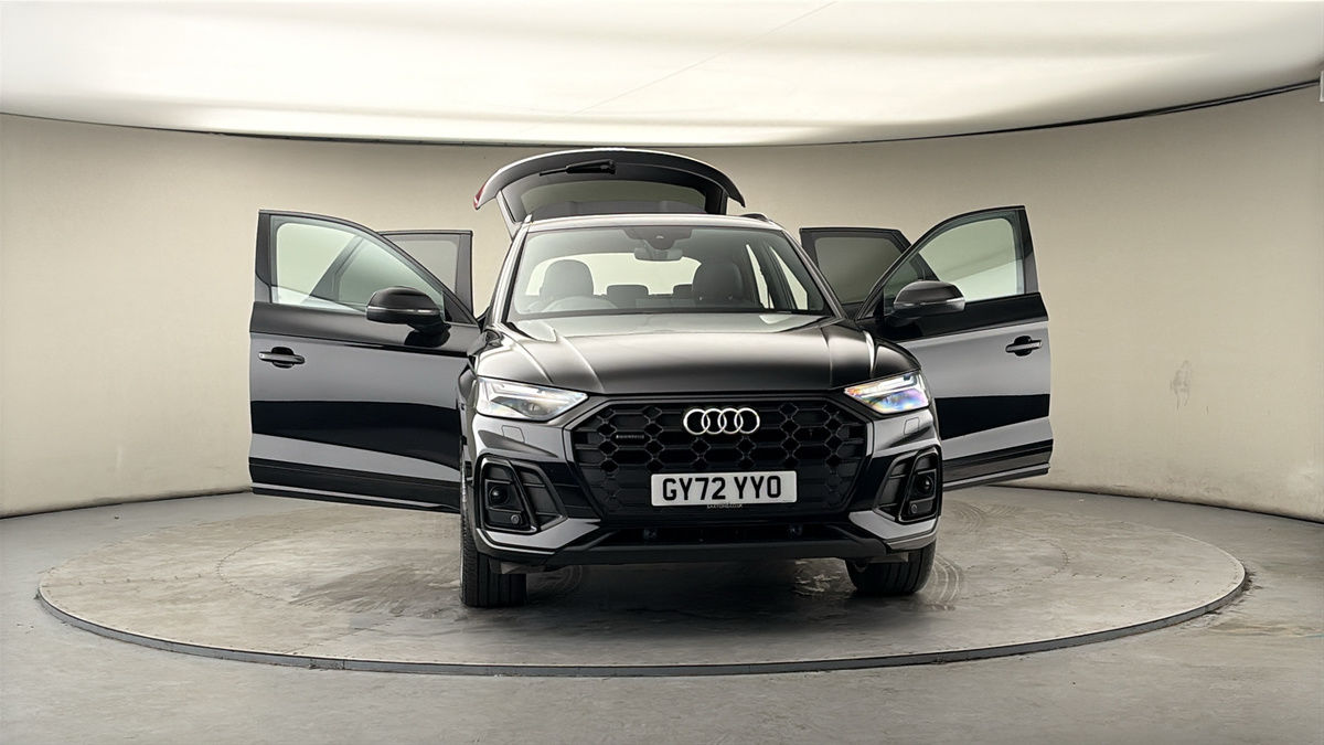 More views of Audi Q5