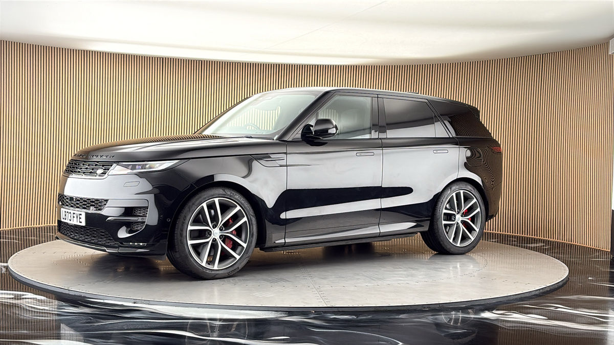 More views of Land Rover Range Rover Sport