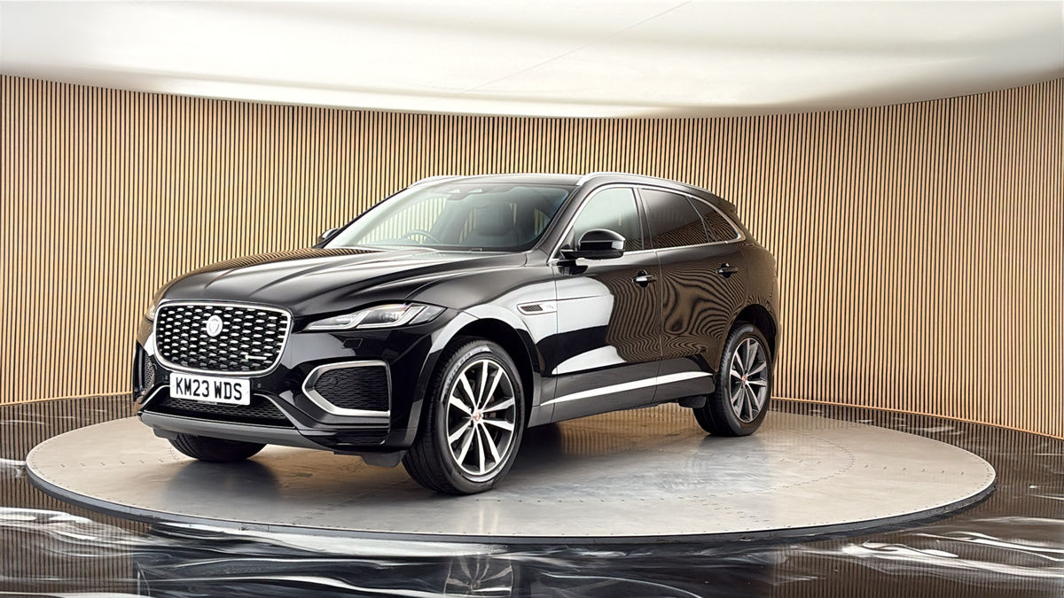 More views of Jaguar F-PACE
