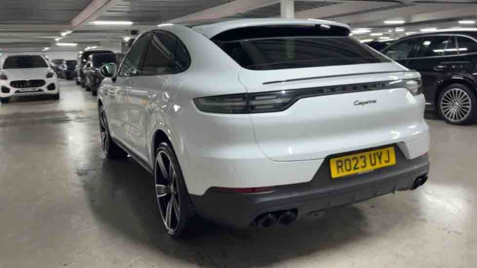 More views of Porsche Cayenne