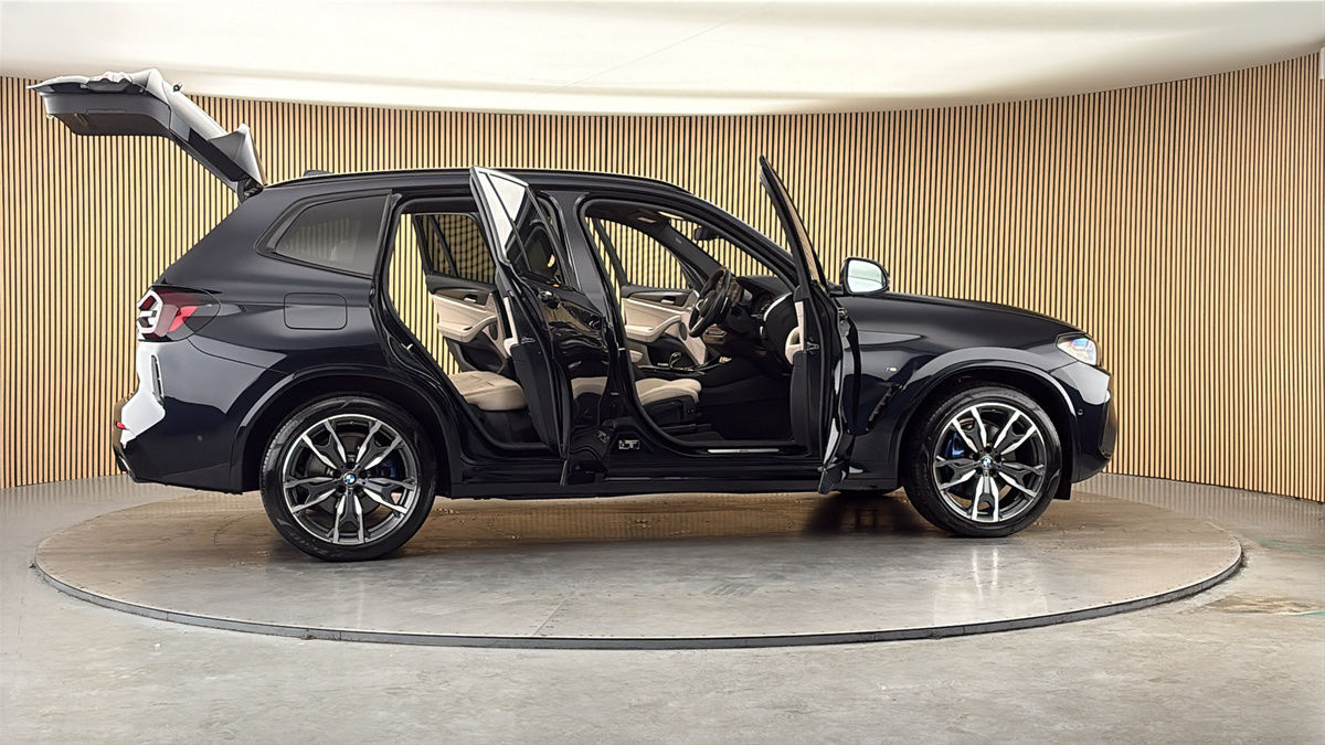 More views of BMW X3