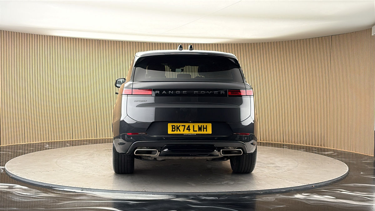 More views of Land Rover Range Rover Sport