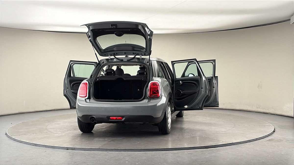 More views of MINI Hatch