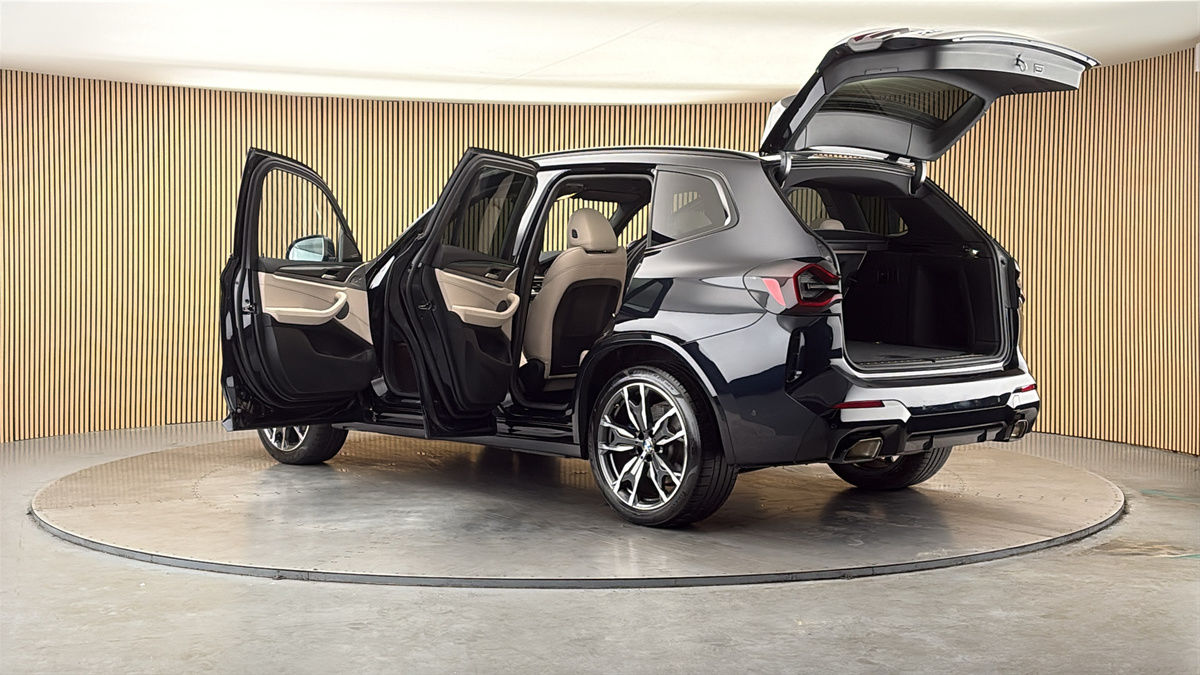 More views of BMW X3