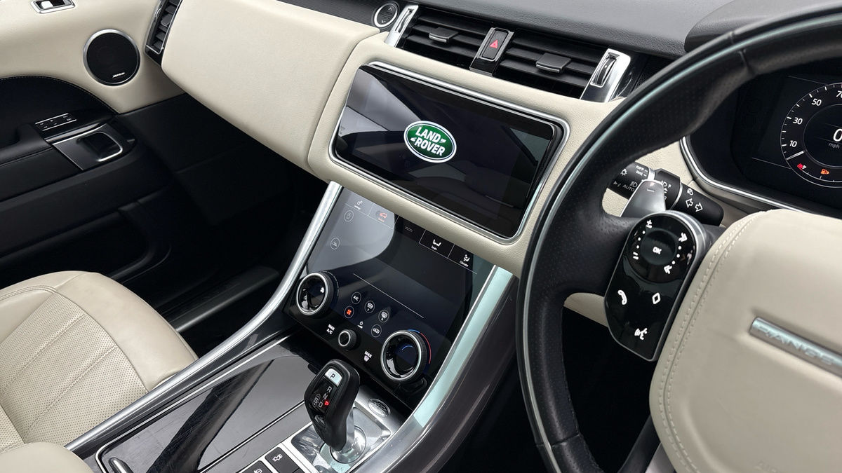 Land Rover Range Rover Sport Image 18