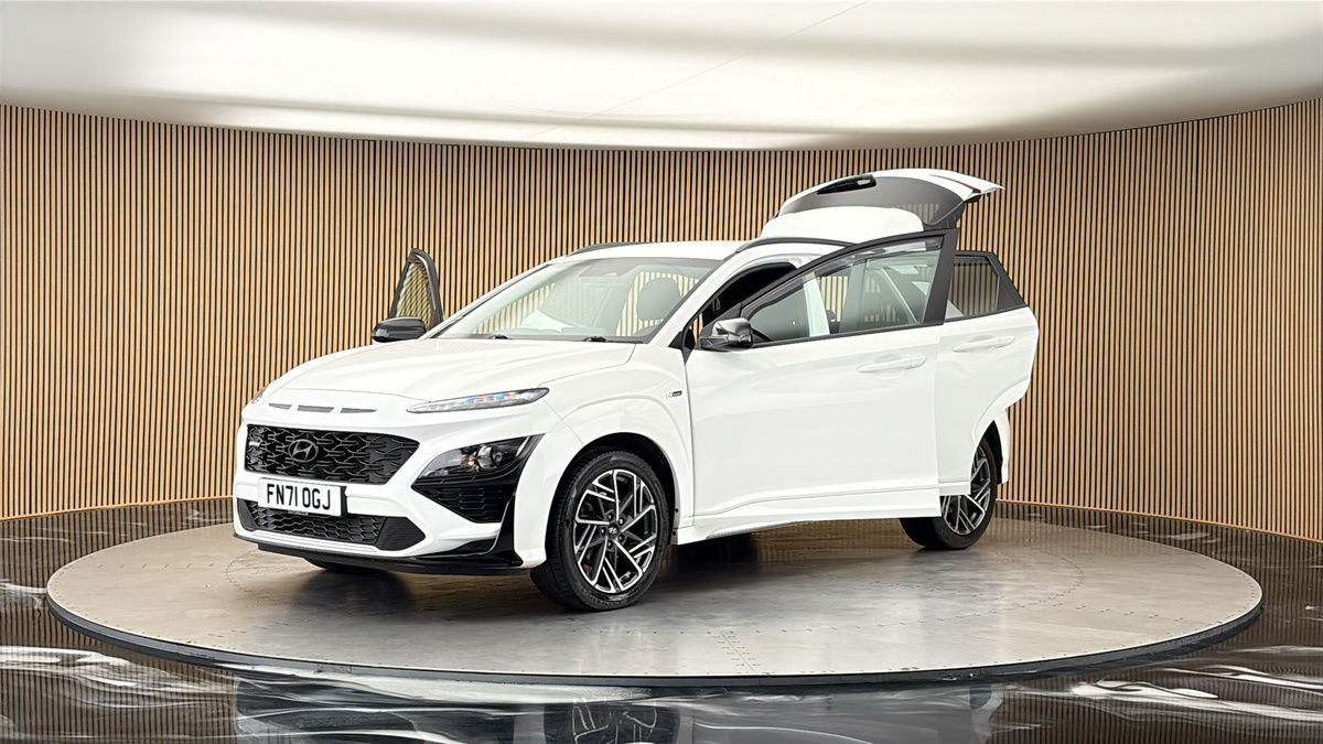 More views of Hyundai KONA