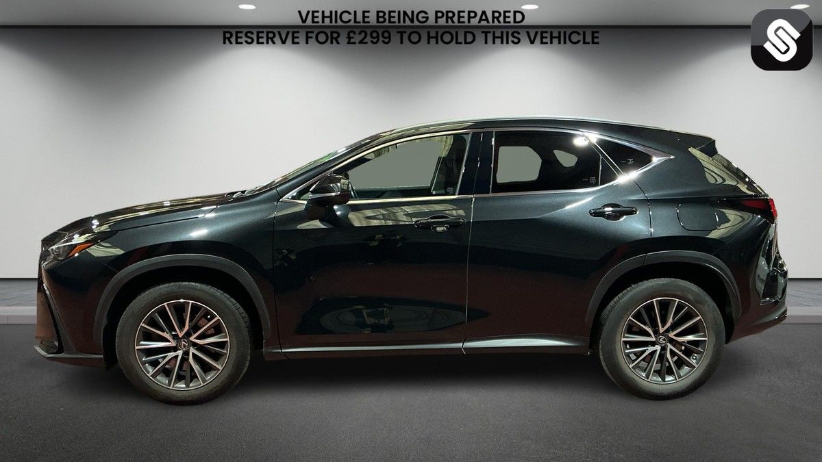 Lexus NX Image 6