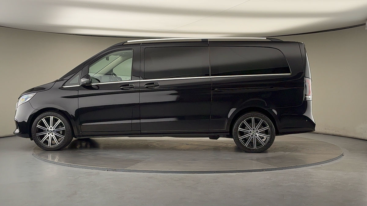 More views of Mercedes-Benz V Class