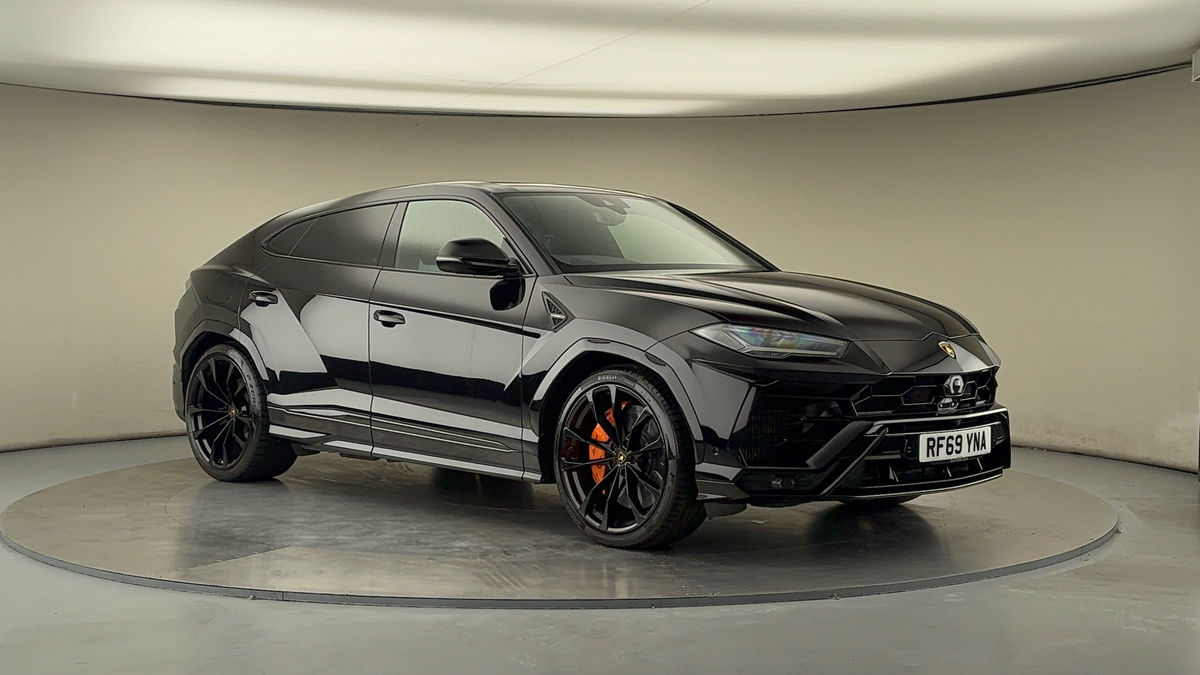 More views of Lamborghini Urus