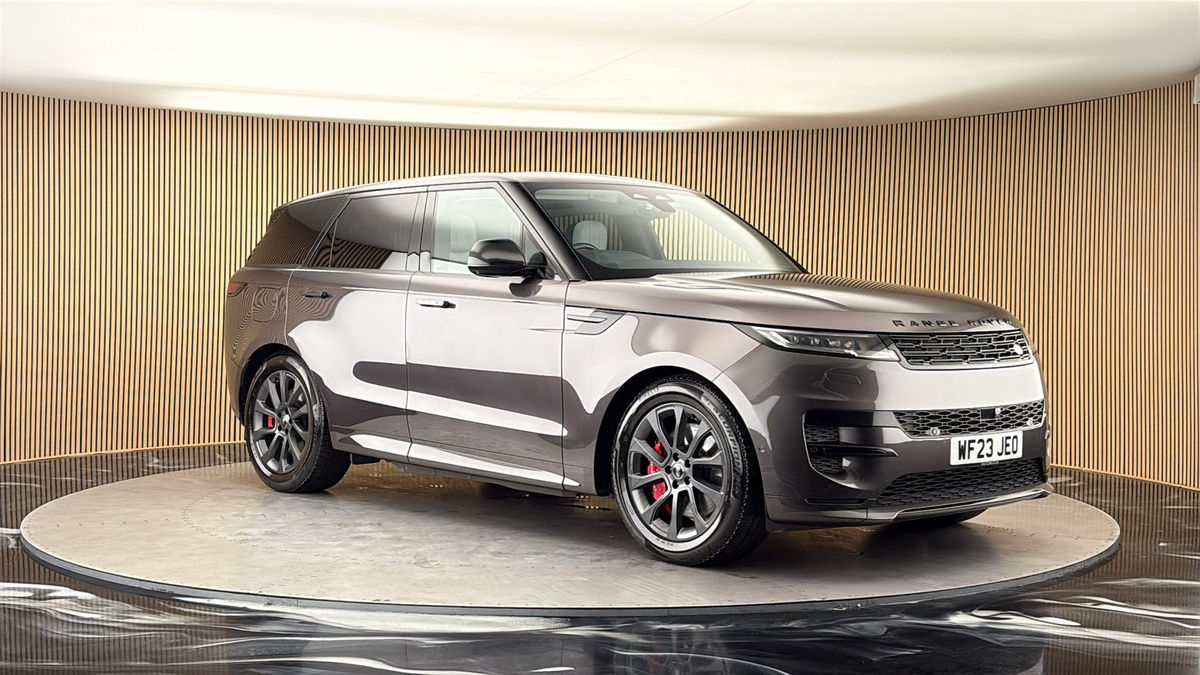 More views of Land Rover Range Rover Sport