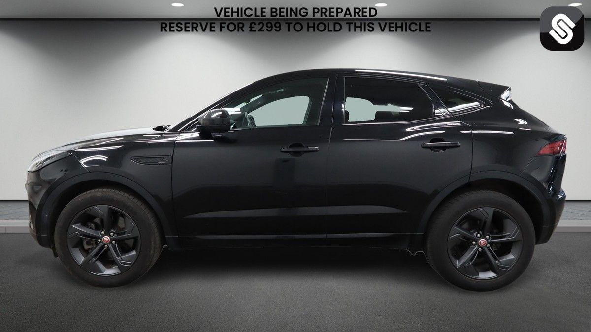 Jaguar E-PACE Image 6