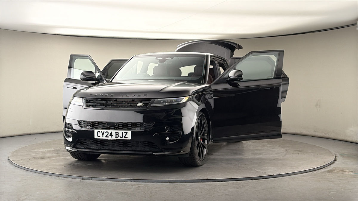 More views of Land Rover Range Rover Sport