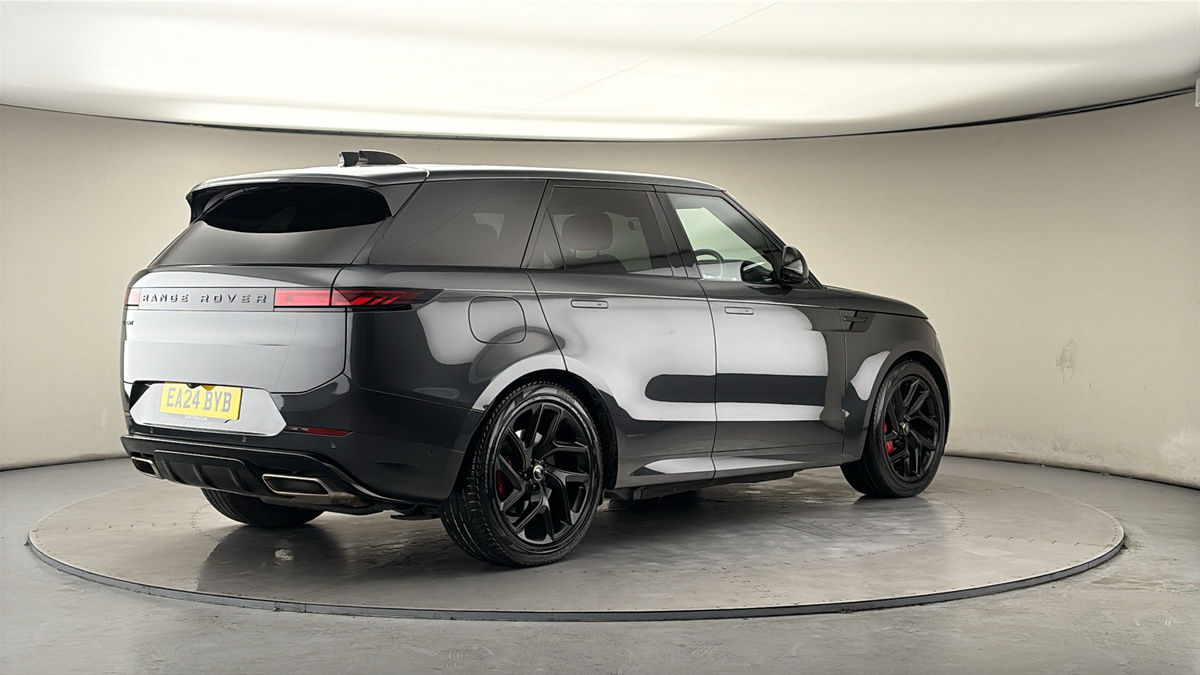 Land Rover Range Rover Sport Image 21