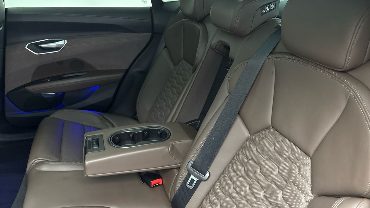 Audi e-tron GT Image 9