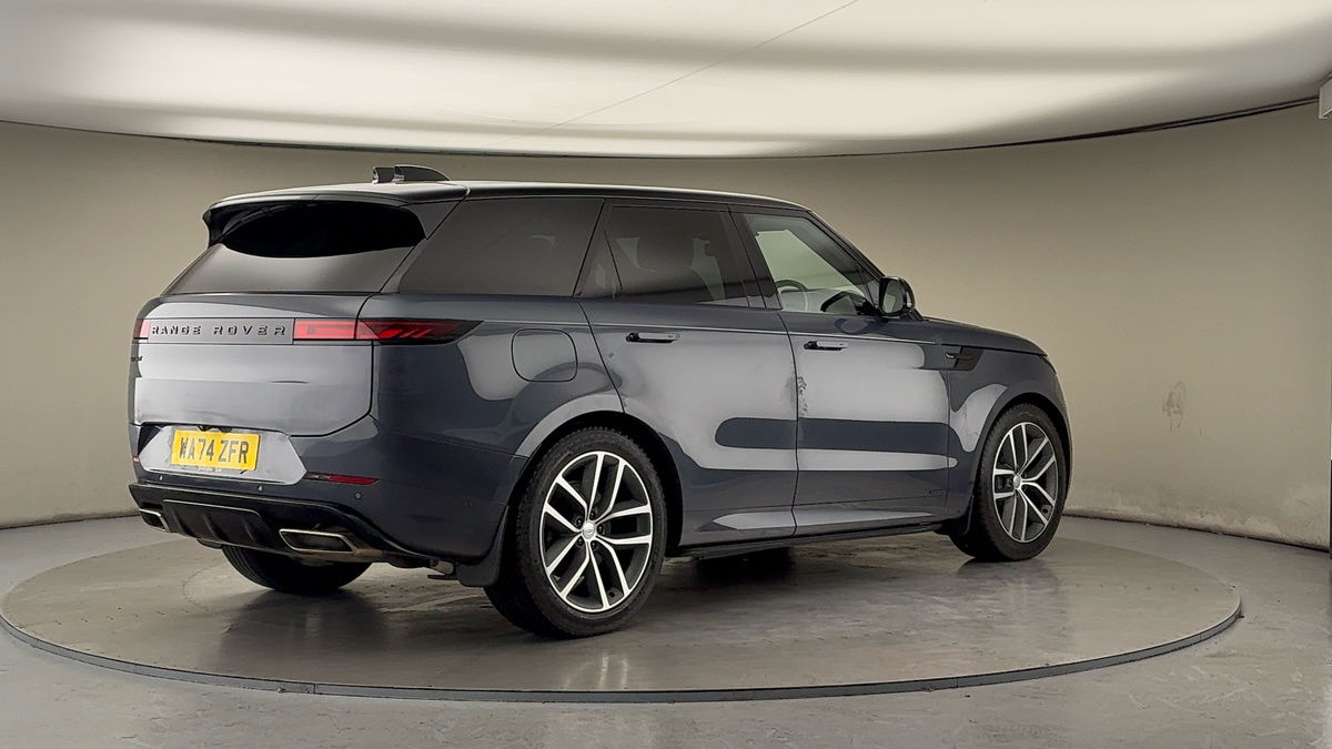 Land Rover Range Rover Sport Image 21