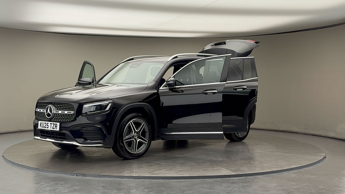 More views of Mercedes-Benz GLB