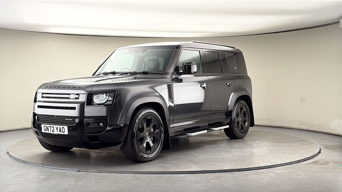 More views of Land Rover Defender 110