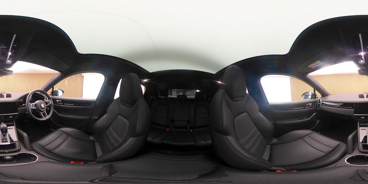 More views of Porsche Cayenne