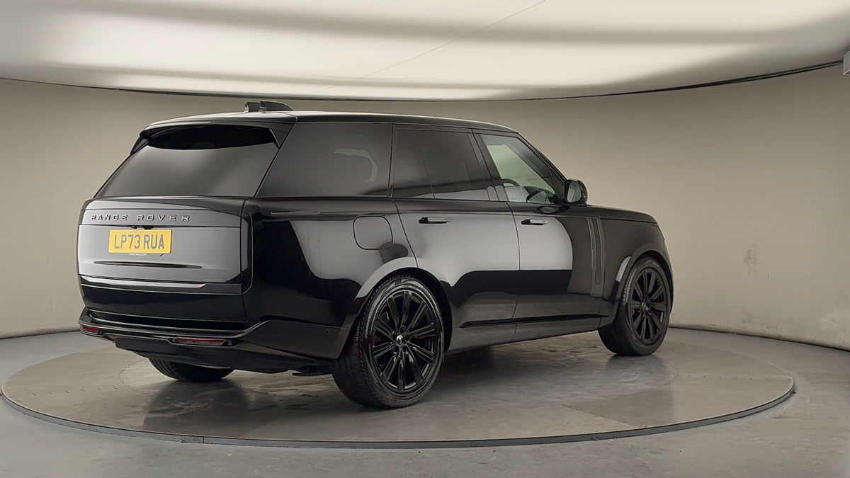 More views of Land Rover Range Rover