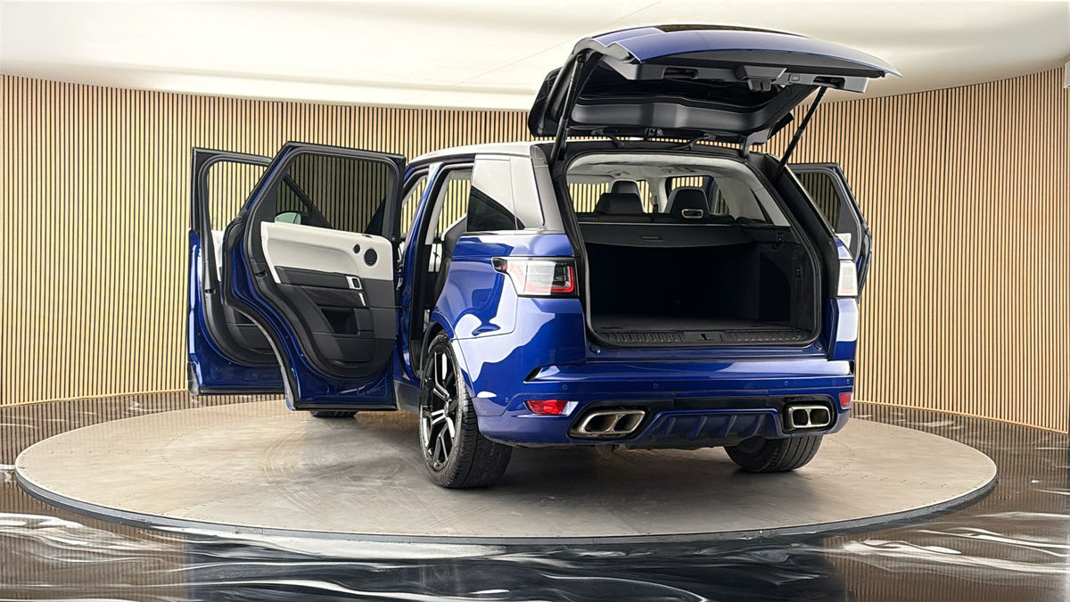 More views of Land Rover Range Rover Sport