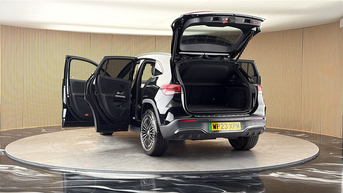 More views of Mercedes-Benz EQA