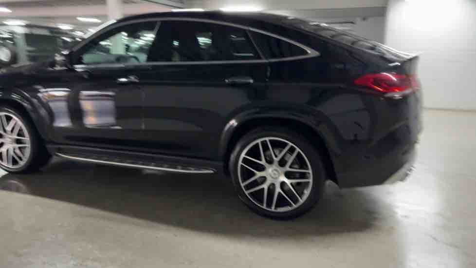 More views of Mercedes-Benz GLE