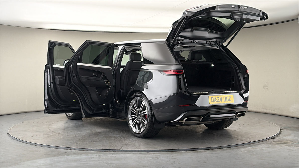 Land Rover Range Rover Sport Image 23