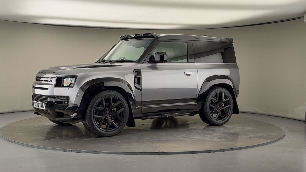 More views of Land Rover Defender 90