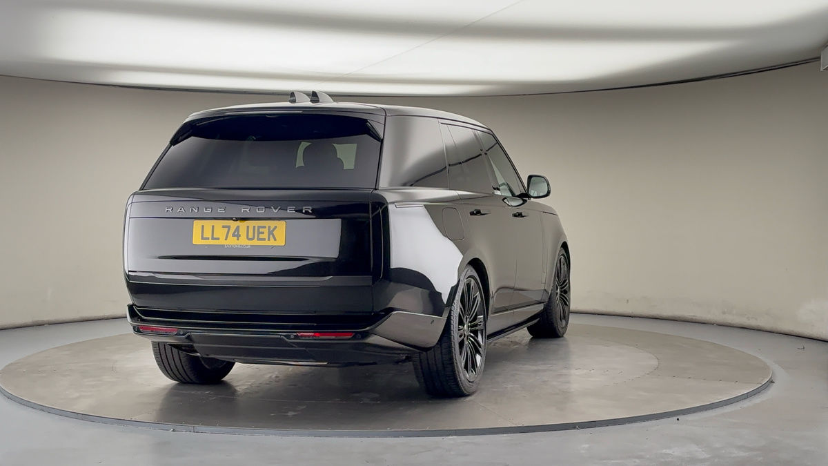 More views of Land Rover Range Rover