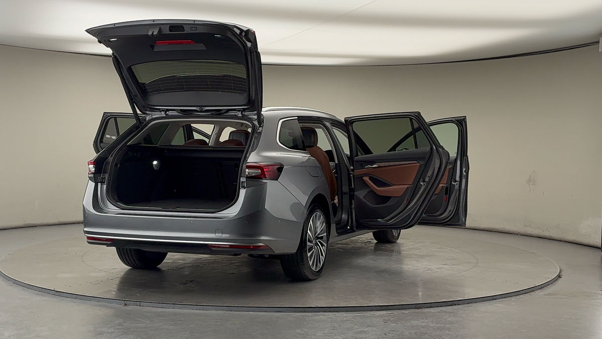 More views of Skoda Superb