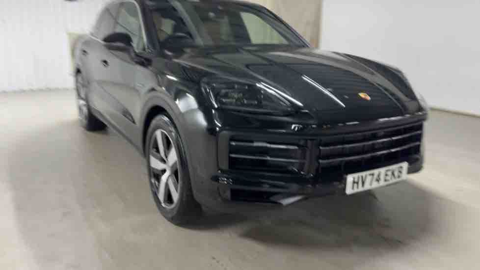 More views of Porsche Cayenne