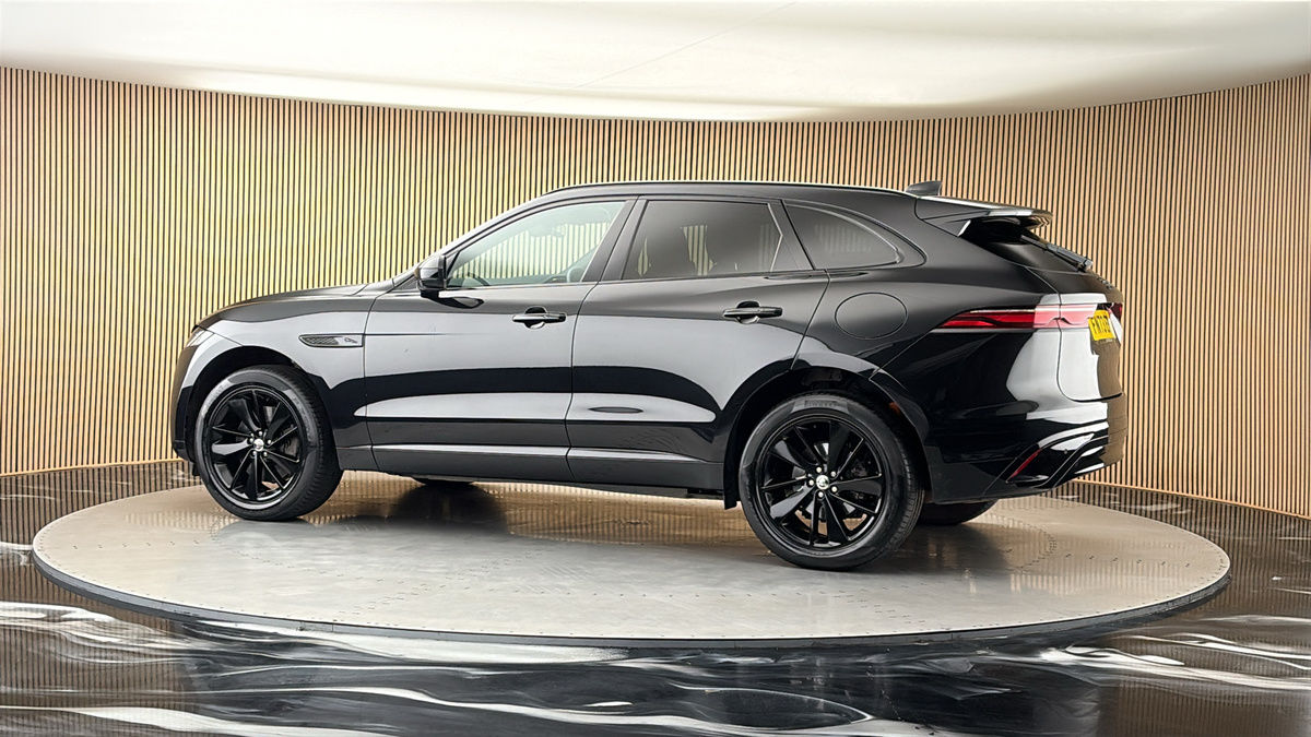 More views of Jaguar F-PACE