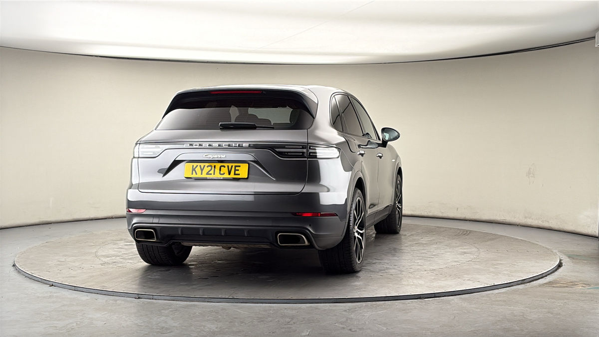 More views of Porsche Cayenne