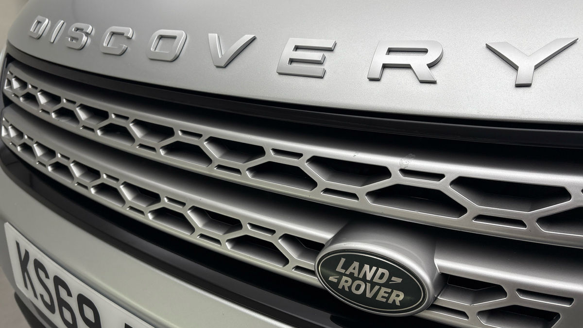 Land Rover Discovery Image 24