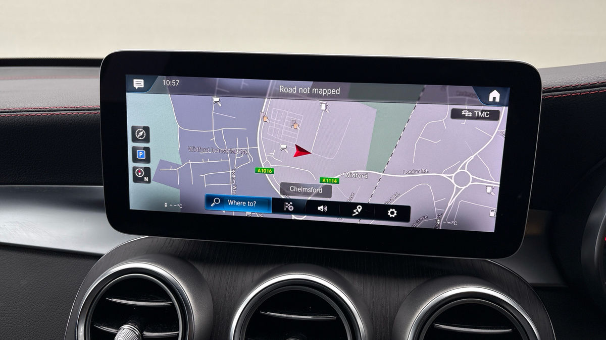 Mercedes-Benz GLC Image 17