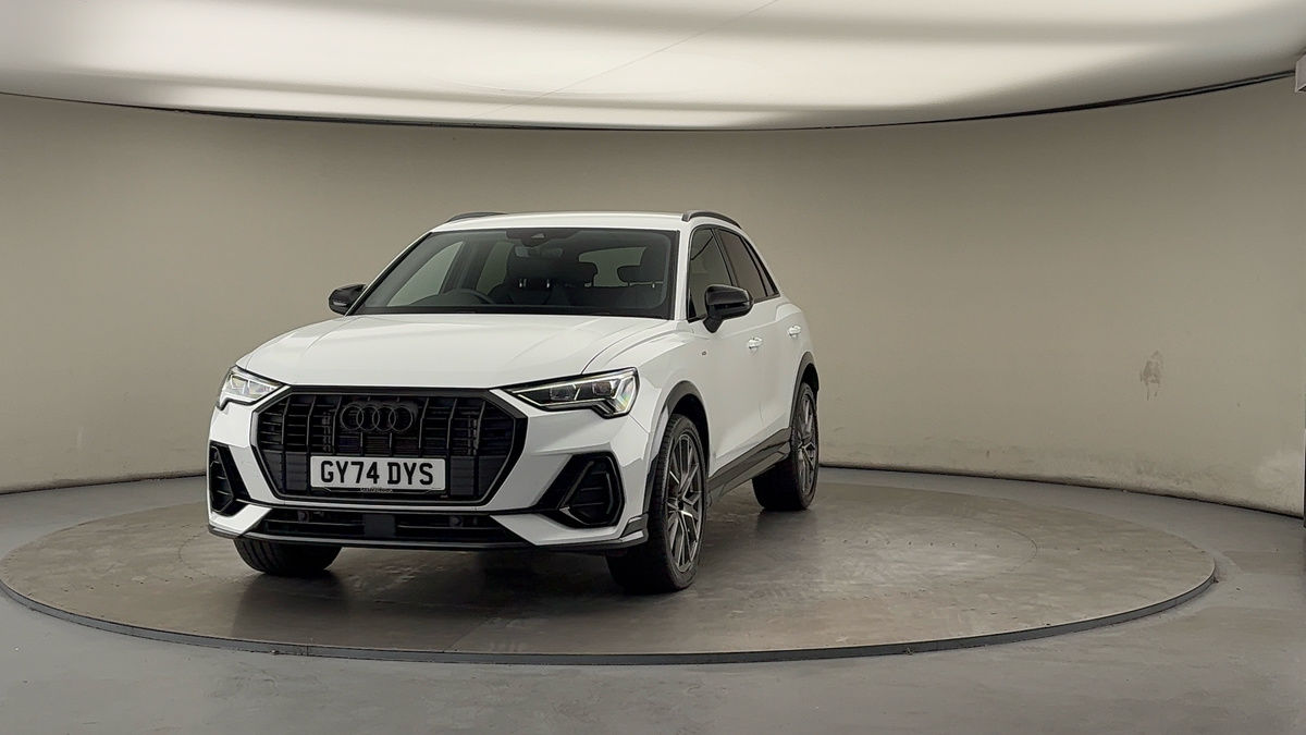 More views of Audi Q3