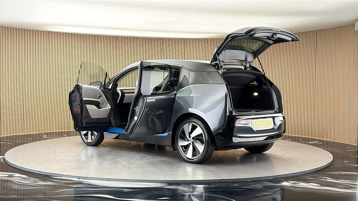 More views of BMW i3