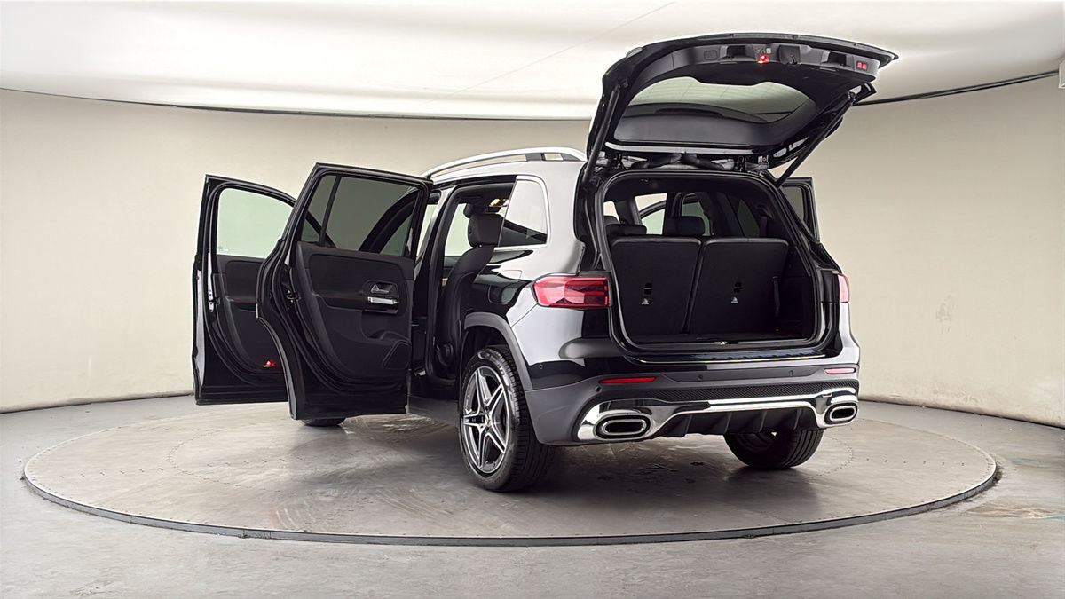 More views of Mercedes-Benz GLB