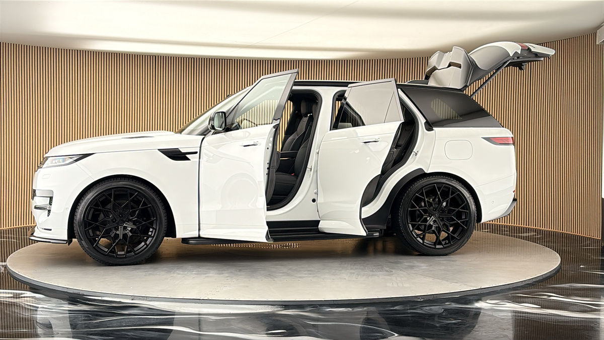 More views of Land Rover Range Rover Sport