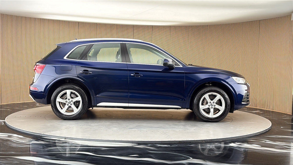 Audi Q5 Image 16