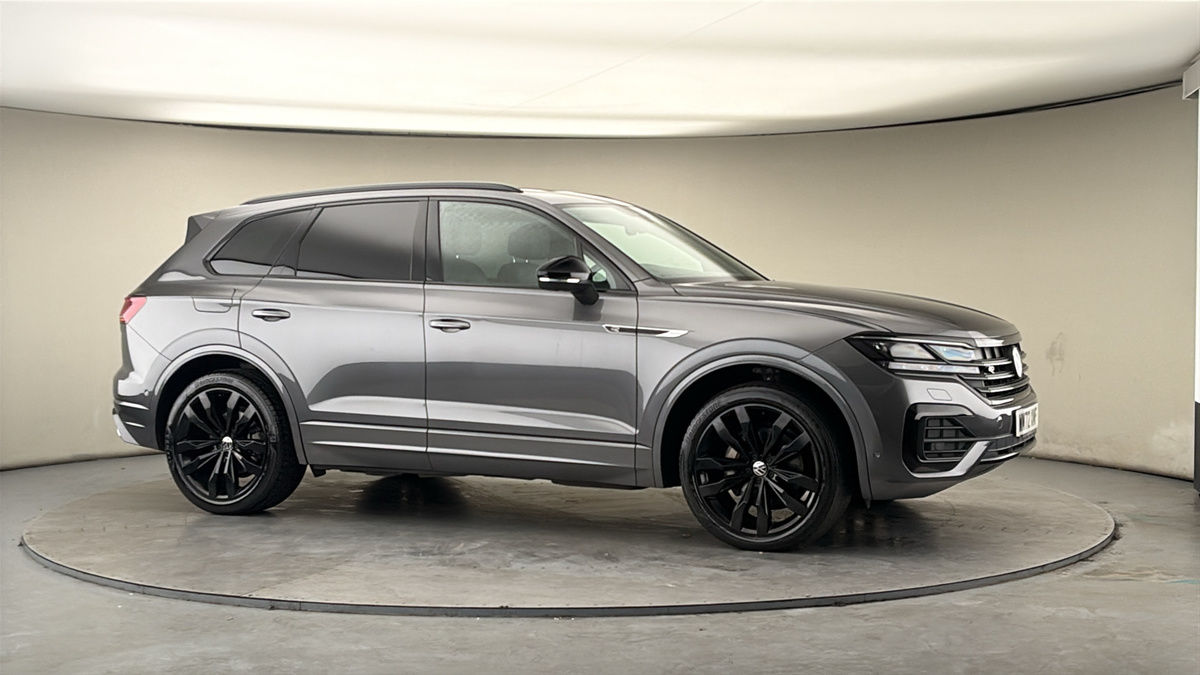 More views of Volkswagen Touareg