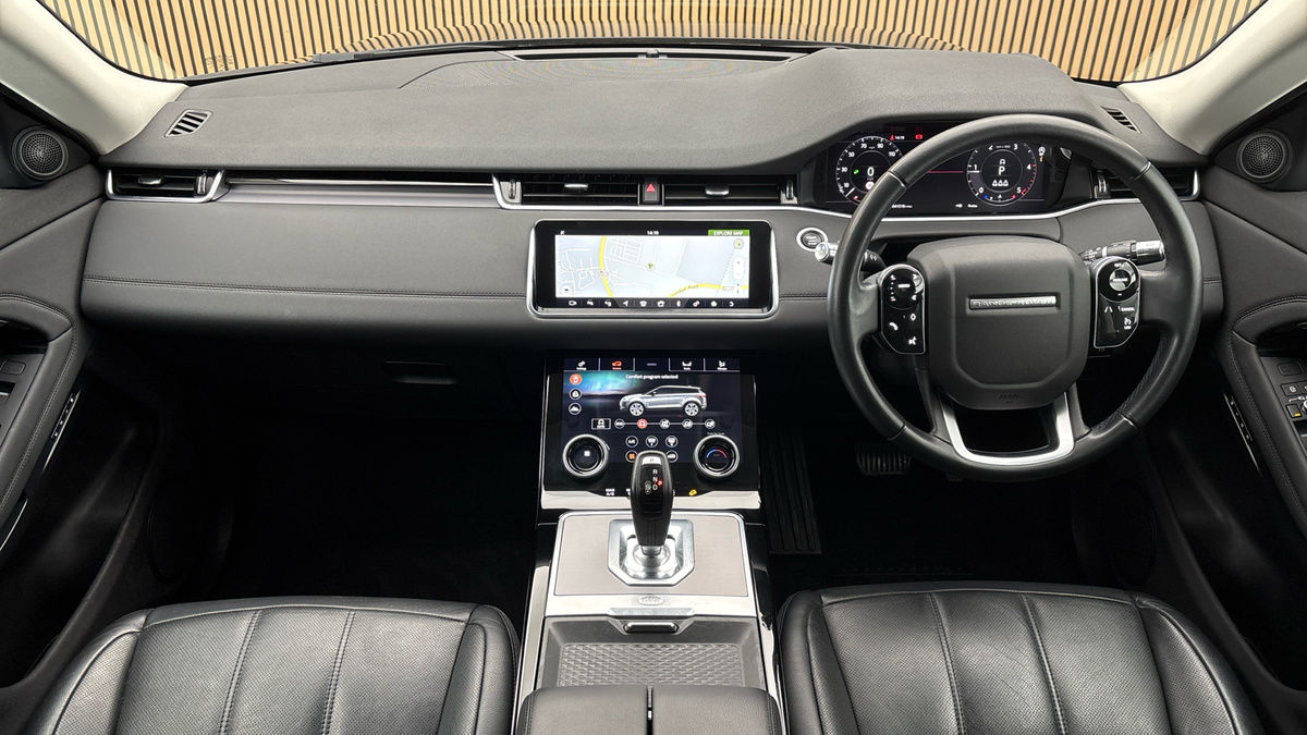 Land Rover Range Rover Evoque Image 12