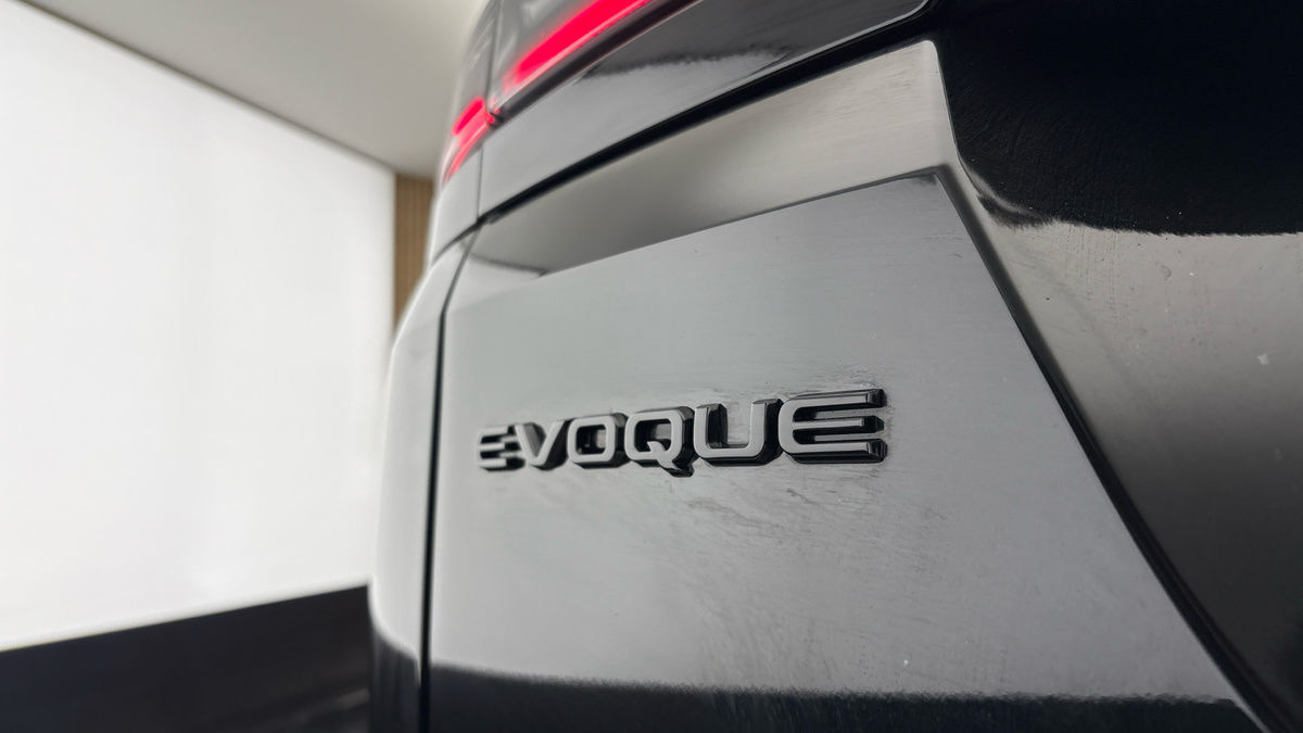 Land Rover Range Rover Evoque Image 38