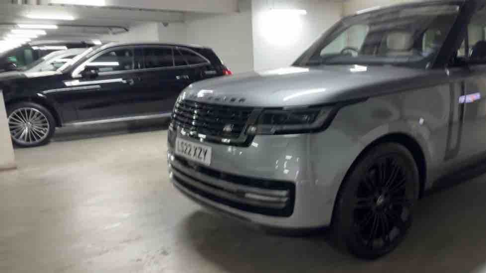 More views of Land Rover Range Rover