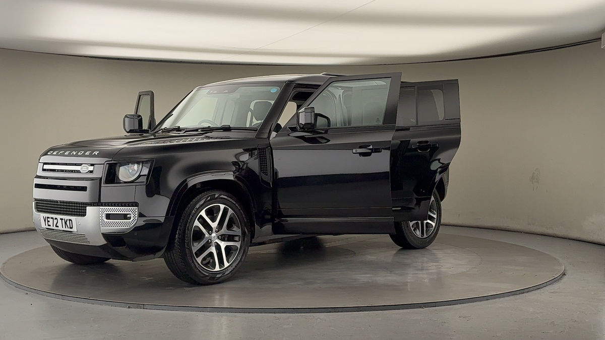 More views of Land Rover Defender 110