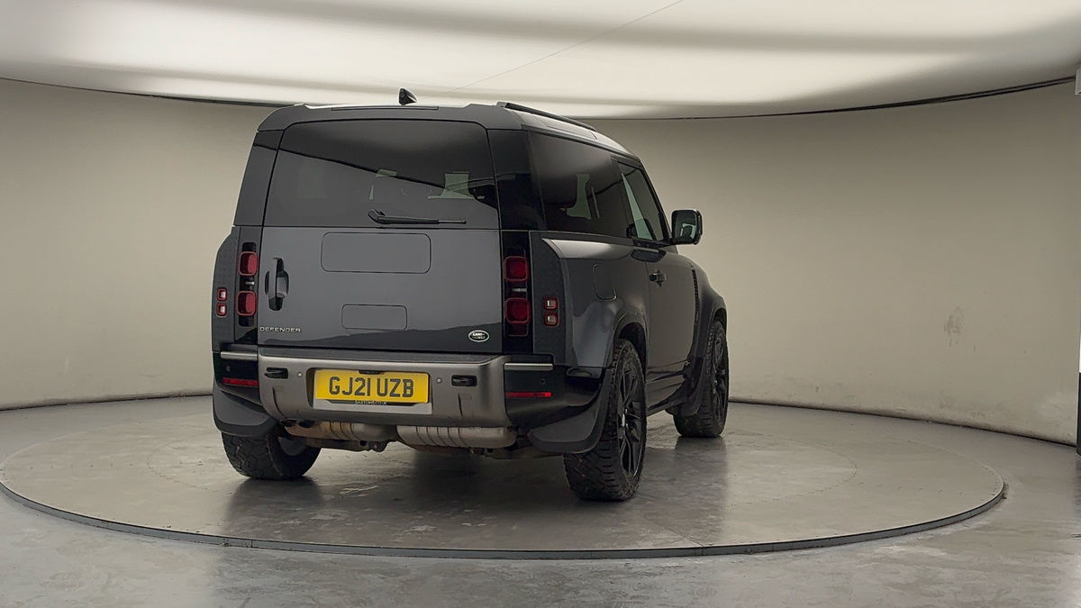 More views of Land Rover Defender 90