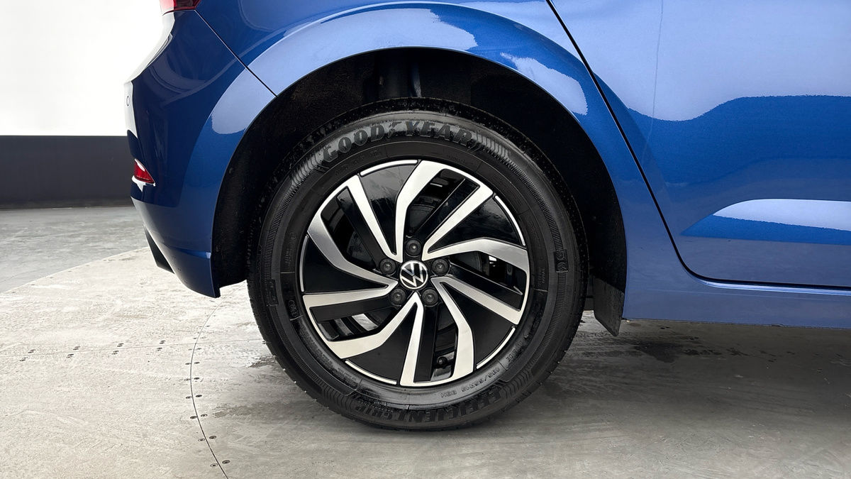 Volkswagen Polo Image 10