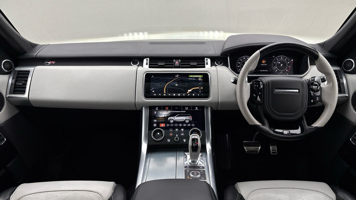 Land Rover Range Rover Sport Image 12