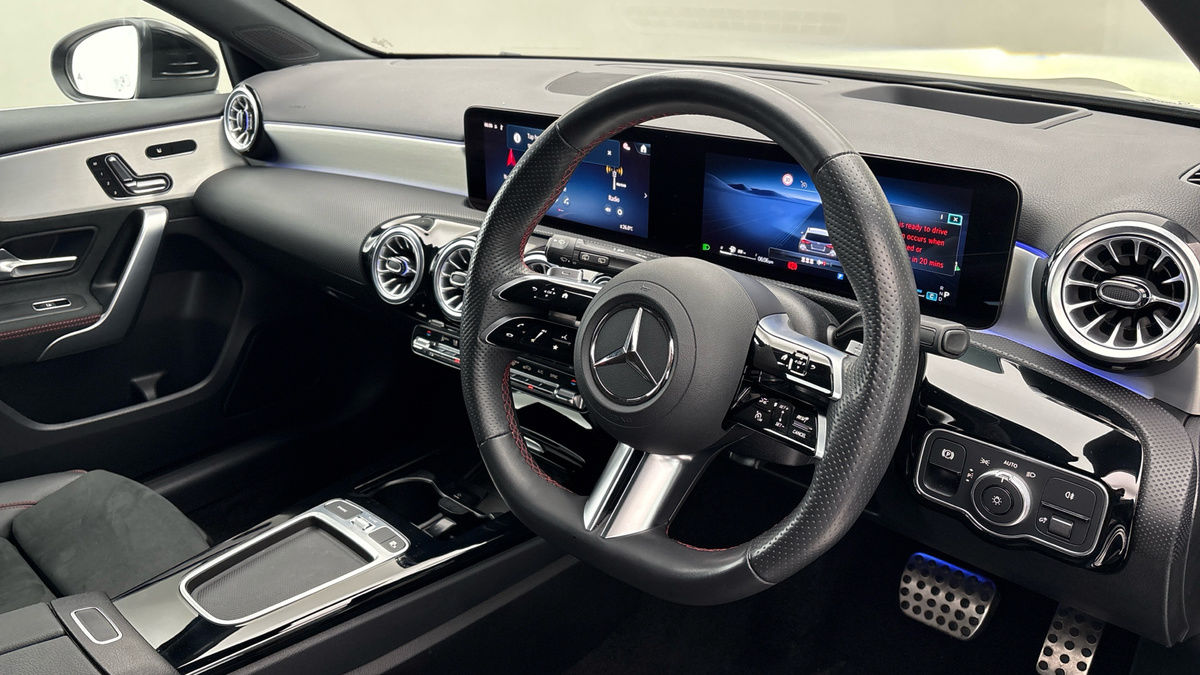 Mercedes-Benz A Class Image 5