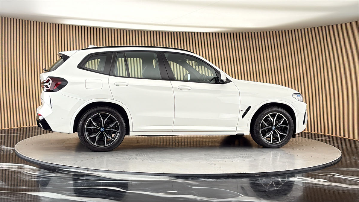 More views of BMW X3